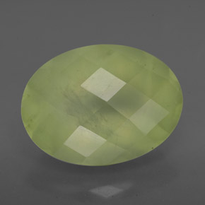 Prehnita verde natural de 9,33 ct, transparente, transparente / translúcido