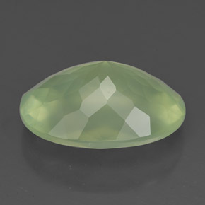 Prehnite Verde natural de 7.24 ct, Transparente, Transparente / Translúcido