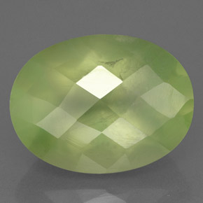 Prehnita verde natural de 10,49 ct, transparente, transparente / translúcido