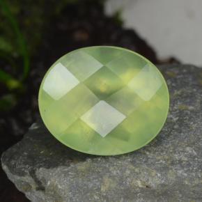 Prehnita verde natural de 4,79 ct, corte óvalo, translúcido