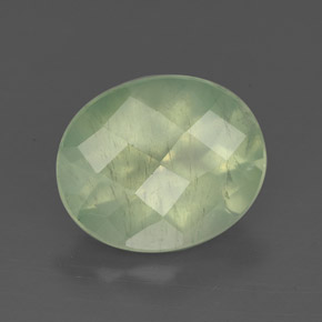 Prehnita verde natural de 4,71 ct, transparente, transparente / translúcido