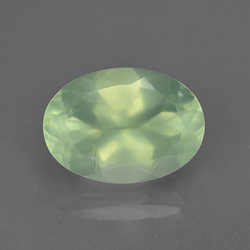 Prehnita verde natural de 5,78 ct, corte óvalo, translúcido