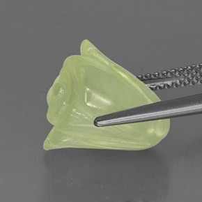 Prehnita verde natural de 7,35 ct, transparente, transparente / translúcido