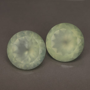 Prehnita verde natural de 11,40 ct, transparente, transparente / translúcido