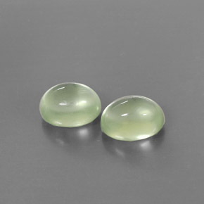 Gemas de prehnita verde natural de  ct, corte óvalo, transparente