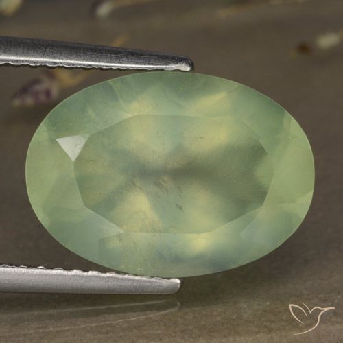 5.88ct Natural Medium Green  Prehnite, Ovalada, Transparente / Translúcido