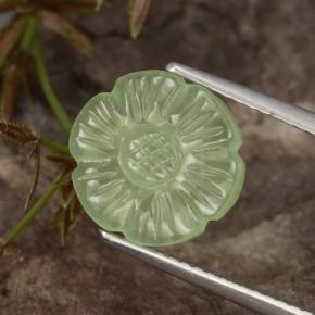 Prehnita verde natural de 4,48 ct, corte flor, translúcido