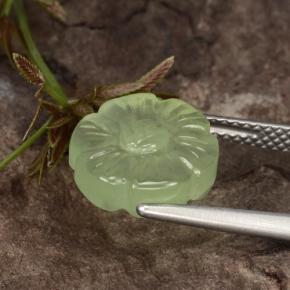 Prehnita verde natural de 4,48 ct, corte flor, translúcido