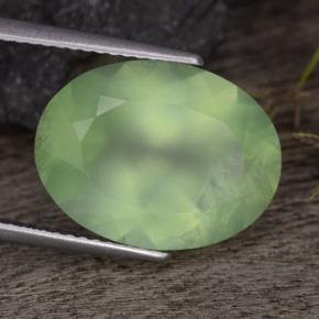 Prehnita verde natural de 8,65 ct, corte óvalo, translúcido