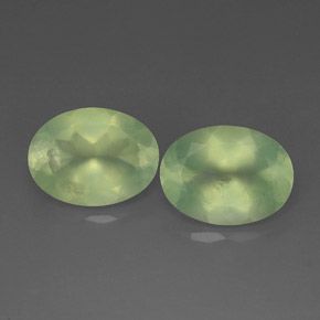 Gemas de prehnita verde natural de  ct, transparente, transparente / translúcido