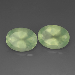 Gemas de prehnita verde natural de  ct, transparente, transparente / translúcido
