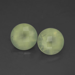 Gemas de Prehnite Medium Green  natural de 3.98 ct, Transparente, Transparente / Translúcido
