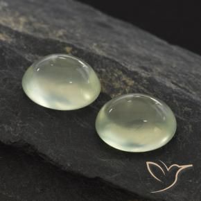 Gemas de Prehnite Olive Green  natural de 1.99 ct, Ovalada, Transparente