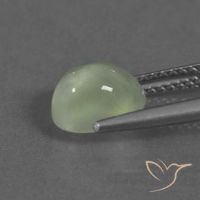 Prehnite Light Green  natural de 2.23 ct, Ovalada, Transparente / Translúcido
