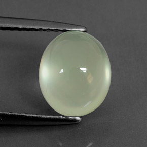 Prehnita verde natural de 3,10 ct, corte óvalo, transparente