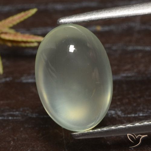3.18ct Natural Olive Green  Prehnite, Ovalada, Transparente