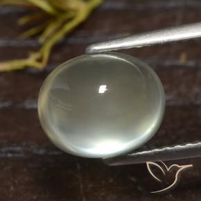 Prehnite Medium Green  natural de 3.56 ct, Ovalada, Transparente