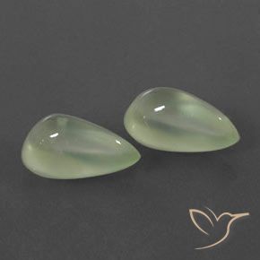 Gemas de Prehnite Pale Yellowish Green    natural de 6.20 ct, En forma de pera, Transparente / Translúcido