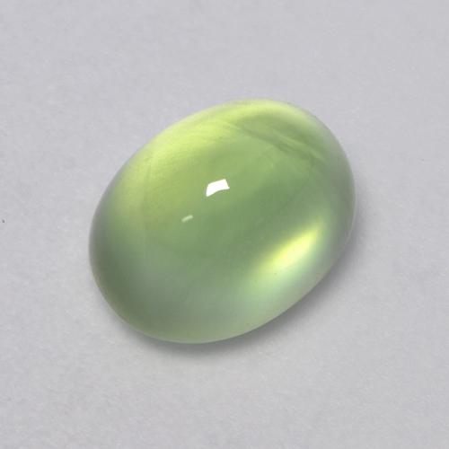 Prehnita verde natural de 2,74 ct, corte óvalo, transparente