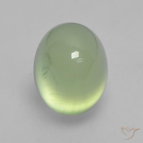 Prehnita verde natural de 2,70 ct, corte óvalo, transparente
