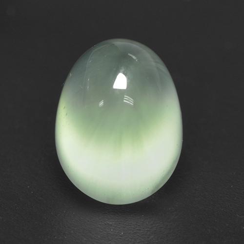 Prehnita verde natural de 2,70 ct, corte óvalo, transparente