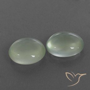 Gemas de Prehnite Verde salvia muy claro natural de 4.99 ct, Ovalada, Transparente / Translúcido