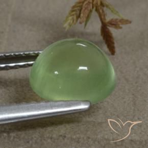 Prehnite Medium Green  natural de 2.11 ct, Ovalada, Transparente