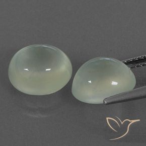 Gemas de Prehnite Light Hazel Green    natural de 6.26 ct, Ovalada, Transparente / Translúcido