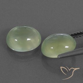 Gemas de Prehnite Pale Pear Green  natural de 5.10 ct, Ovalada, Transparente / Translúcido