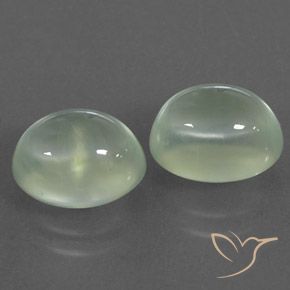 Gemas de Prehnite Verde amarillo claro natural de 5.22 ct, Ovalada, Transparente / Translúcido