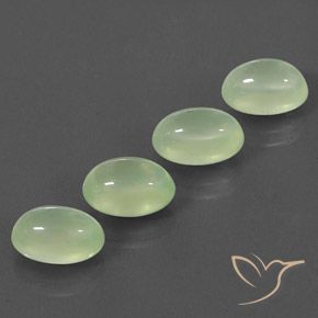 Gemas de Prehnite Pale Pear Green  natural de 9.02 ct, Ovalada, Transparente / Translúcido