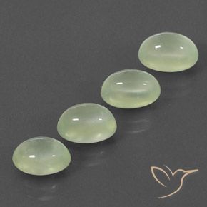 Gemas de Prehnite Pale Pear Green  natural de 6.39 ct, Ovalada, Transparente / Translúcido