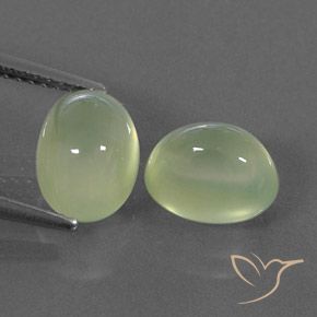 5.43ctw Natural Medium Green  Prehnite, Ovalada, Transparente / Translúcido