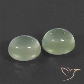 Gemas de Prehnite Medium Green  natural de 5.39 ct, Ovalada, Transparente / Translúcido