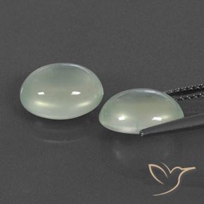 Gemas de Prehnite Light Hazel Green    natural de 6.48 ct, Ovalada, Transparente / Translúcido