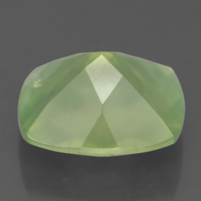 Prehnite Verde natural de 5.24 ct, Transparente, Transparente / Translúcido