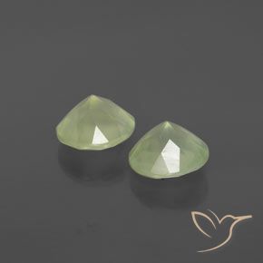 Gemas de Prehnite Verde grisáceo natural de 3.61 ct, Redondo, Transparente / Translúcido