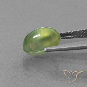 Prehnite Verde lima natural de 4.55 ct, Ovalada, Transparente