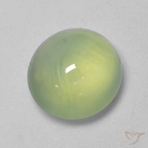 Prehnite Verde medio natural de 4.18 ct, Ovalada, Transparente
