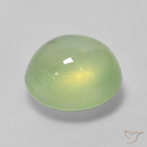 Prehnite Verde medio natural de 4.18 ct, Ovalada, Transparente