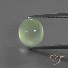 3.91ct Natural Verde lima pálido Prehnite, Ovalada, Transparente