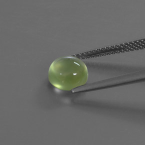 Prehnite Verde natural de 1.86 ct, Corte Redondo, Transparente