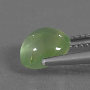 Prehnita verde natural de 2,36 ct, corte óvalo, transparente