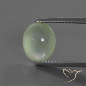 3.42ct Natural Verde amarillento claro Prehnite, Ovalada, Transparente