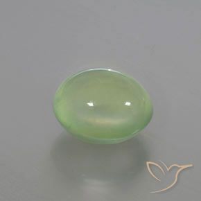 Prehnite Verde lima pálido natural de 3.72 ct, Ovalada, Transparente / Translúcido