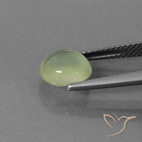 Prehnite Verde pera pálido natural de 2.23 ct, Ovalada, Transparente / Translúcido