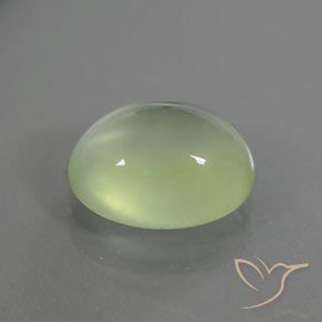 Prehnite Verde lima natural de 2.68 ct, Ovalada, Transparente
