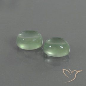Gemas de Prehnite Verde claro natural de 4.03 ct, Ovalada, Transparente