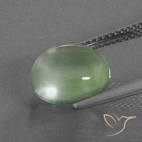 Prehnite Verde amarillo claro natural de 4.10 ct, Ovalada, Transparente