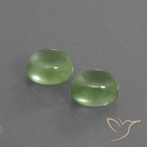 Gemas de Prehnite Verde lima pálido natural de 4.86 ct, Ovalada, Transparente